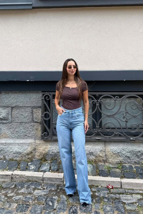 XHINSE NJE NGJYRESHE ME DETAJIN E GUREVE PER FEMRA NE NGJYRE BLU - KLAUDIO FASHION