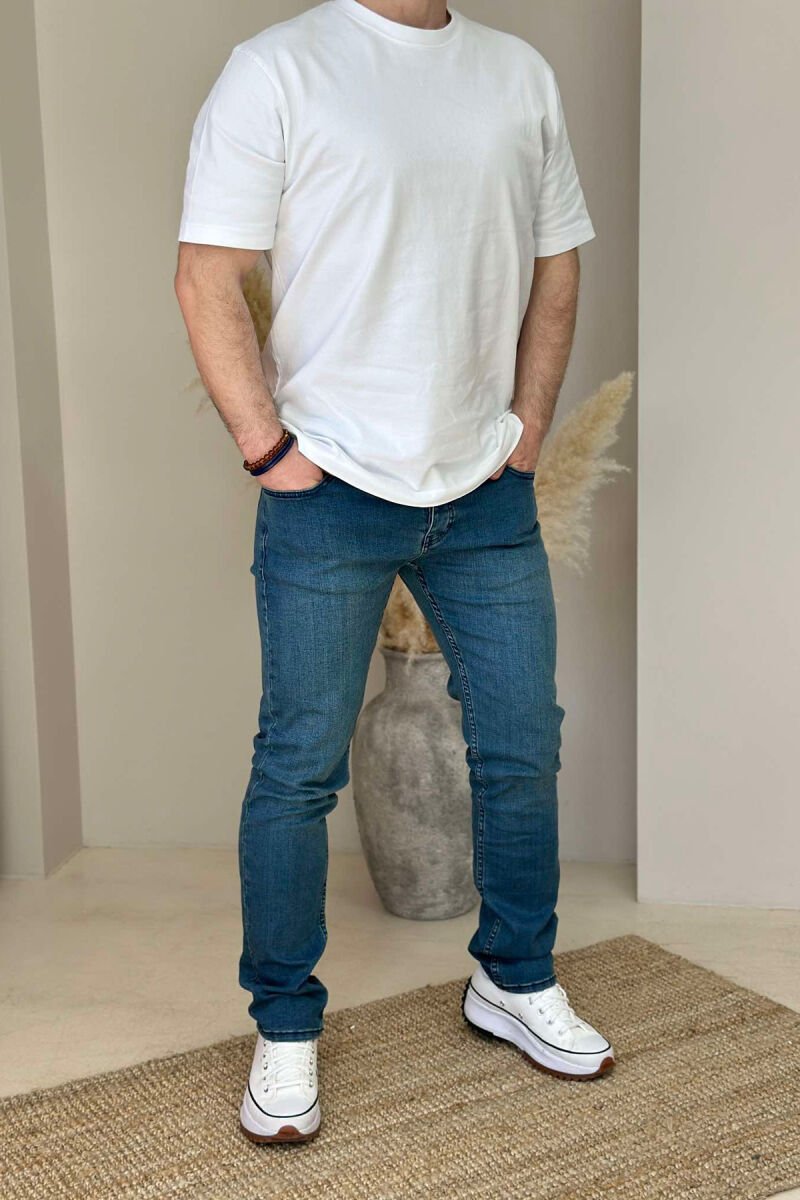 XHINSE NJË NGJYRËSHE TË THJESHTA PËR MESHKUJ NË NGJYRËN BLU - 1