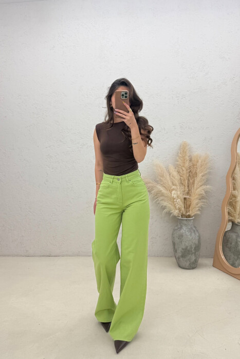 XHINSE TE GJERA NJE NGJYRESHE PER FEMRA NE NGJYRE PISTAKIO - KLAUDIO FASHION