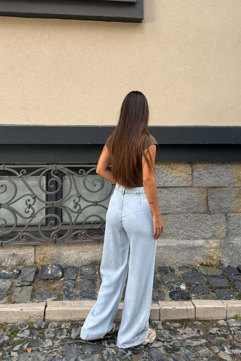 XHINSE TE GJERA NJE NGJYRESHE PER FEMRA NE NGJYRE BLU TE ZBARDHUR - 4