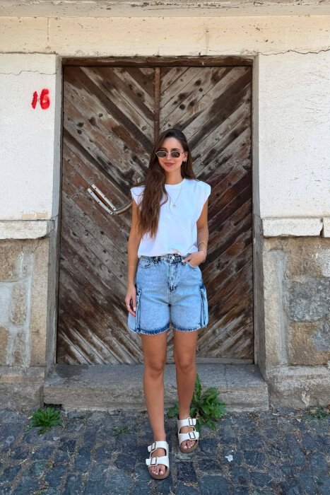 XHINSE TE SHKURTRA ME XHEPA PER FEMRA NE NGJYRE BEABLU - KLAUDIO FASHION