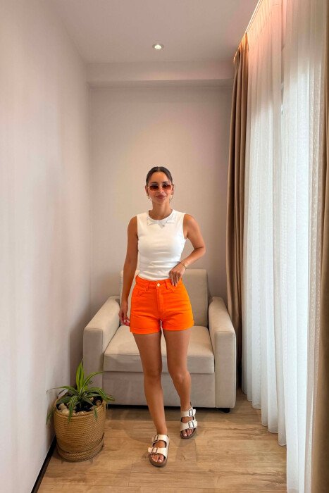 XHINSE TE SHKURTRA PER FEMRA NE NGJYRE PORTOKALLI - KLAUDIO FASHION