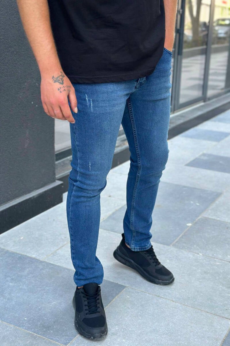 XHINSE TË THJESHTA PËR MESHKUJ NË NGJYRËN BLU E ZBARDHUR - 3