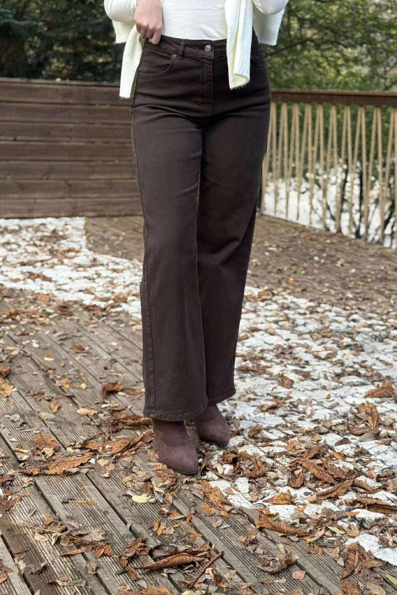 XHINSE TE THJESHTA NJE NGJYRESHE TE GJERA PER FEMRA NE NGJYRE KAFE - 1