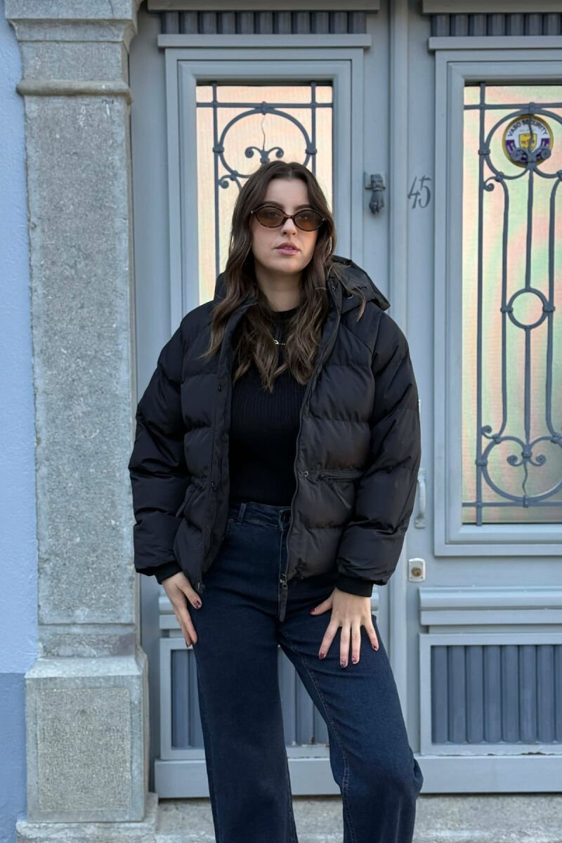 XHUP I THJESHTË PËR FEMRA NË NGJYRËN E ZEZË - 2