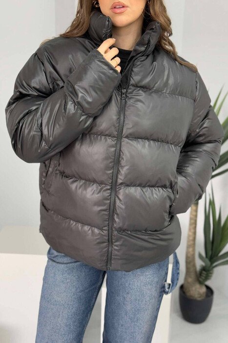 XHUP ME JAKË TË GJATË PËR FEMRA NË NGJYRËN E ZEZË - 5