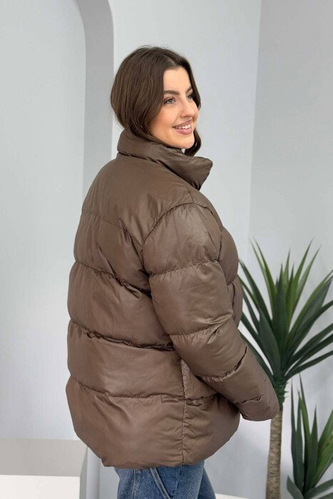 XHUP ME JAKË TË GJATË PËR FEMRA NË NGJYRËN KAFE - 3