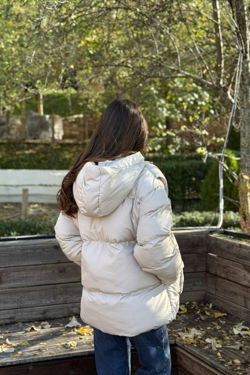 XHUP ME KAPUC PËR FEMRA NË NGJYRËN BEZHË - 6