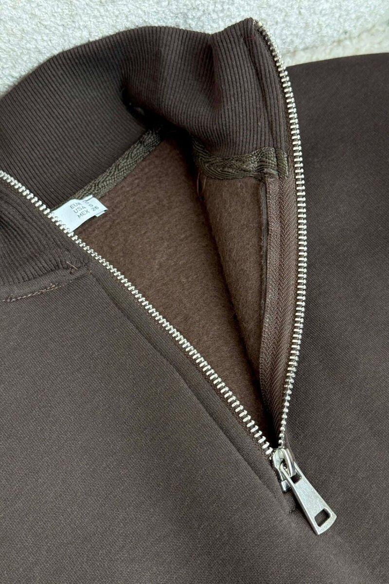 ZIPPER NECK CROPPED FLUFFY WOMEN SWEATSHIRT DARK BROWN/KAE - 2
