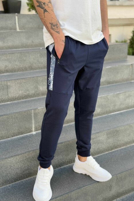 ZIPPER POCKETS SMALL LOGO MEN JOGGERS DARK BLUE/BEE - 3