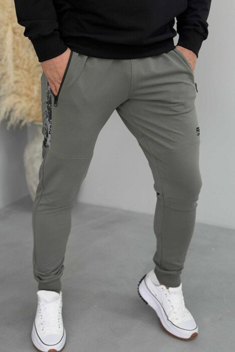 ZIPPER POCKETS SMALL LOGO MEN JOGGERS OLIVE/ULLI - 5