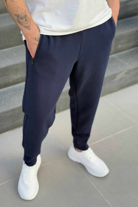 ZIPPER POCKETS SMALL LOGO MEN SWEATPANTS DARK BLUE/BEE 