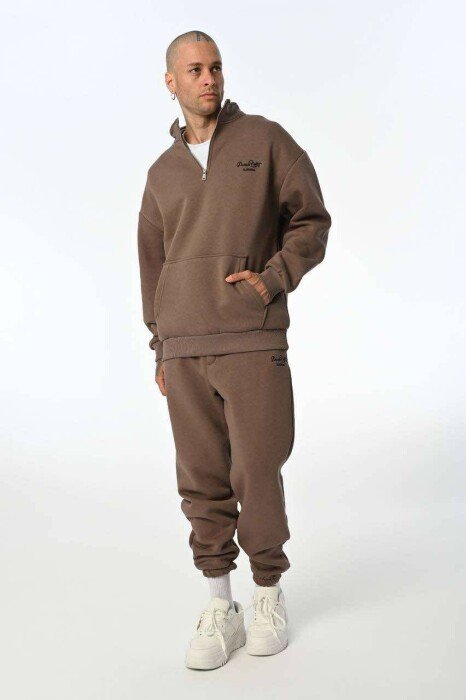 SET ME PUSH ME JAKË TË GJATË PËR MESHKUJ NË NGJYRËN KAFE E ZBARDHUR - KLAUDIO FASHION